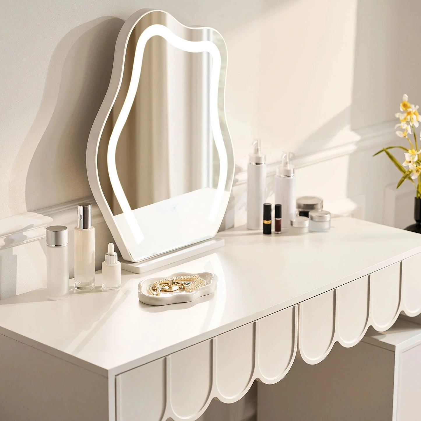 Doris Cloud Mirror Dressing Table