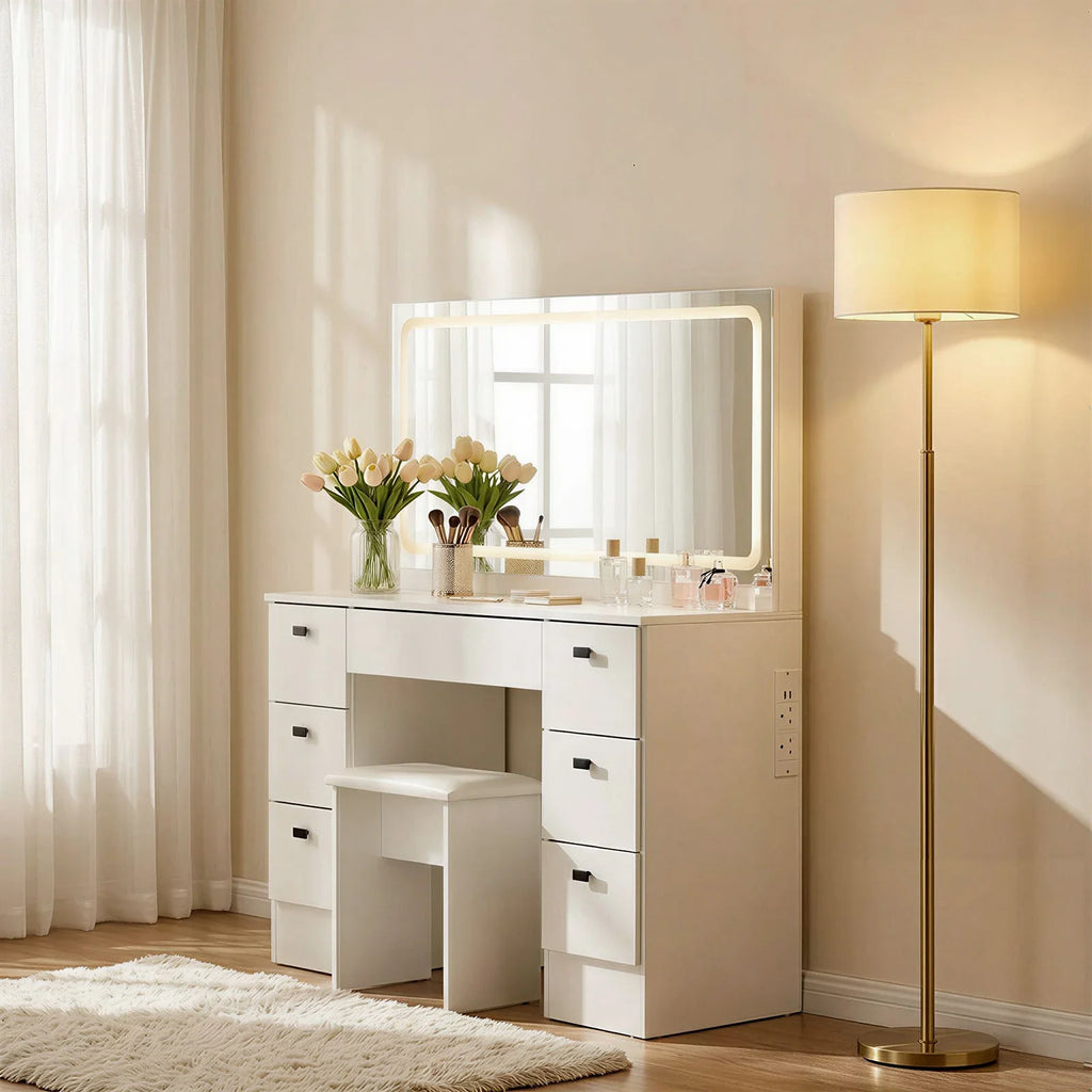 Milianna Hollywood Dressing Table Set